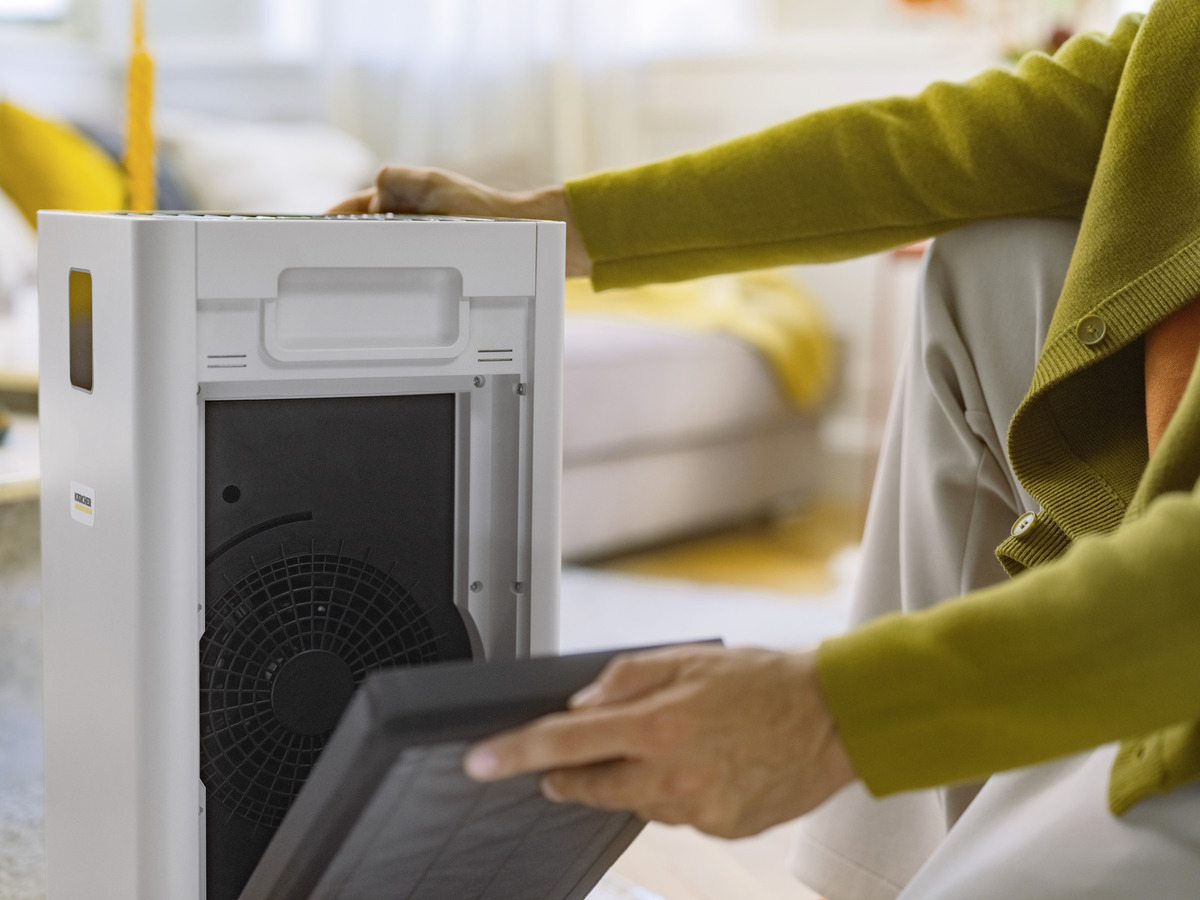 Karcher AF 50 Air Purifier with H13 HEPA & activated Carbon Filter | 1076 sq.ft Coverage | Air Quality Display Karcher AF 50 Air Purifier with H13 HEPA & activated Carbon Filter | 1076 sq.ft Coverage | Air Quality Display