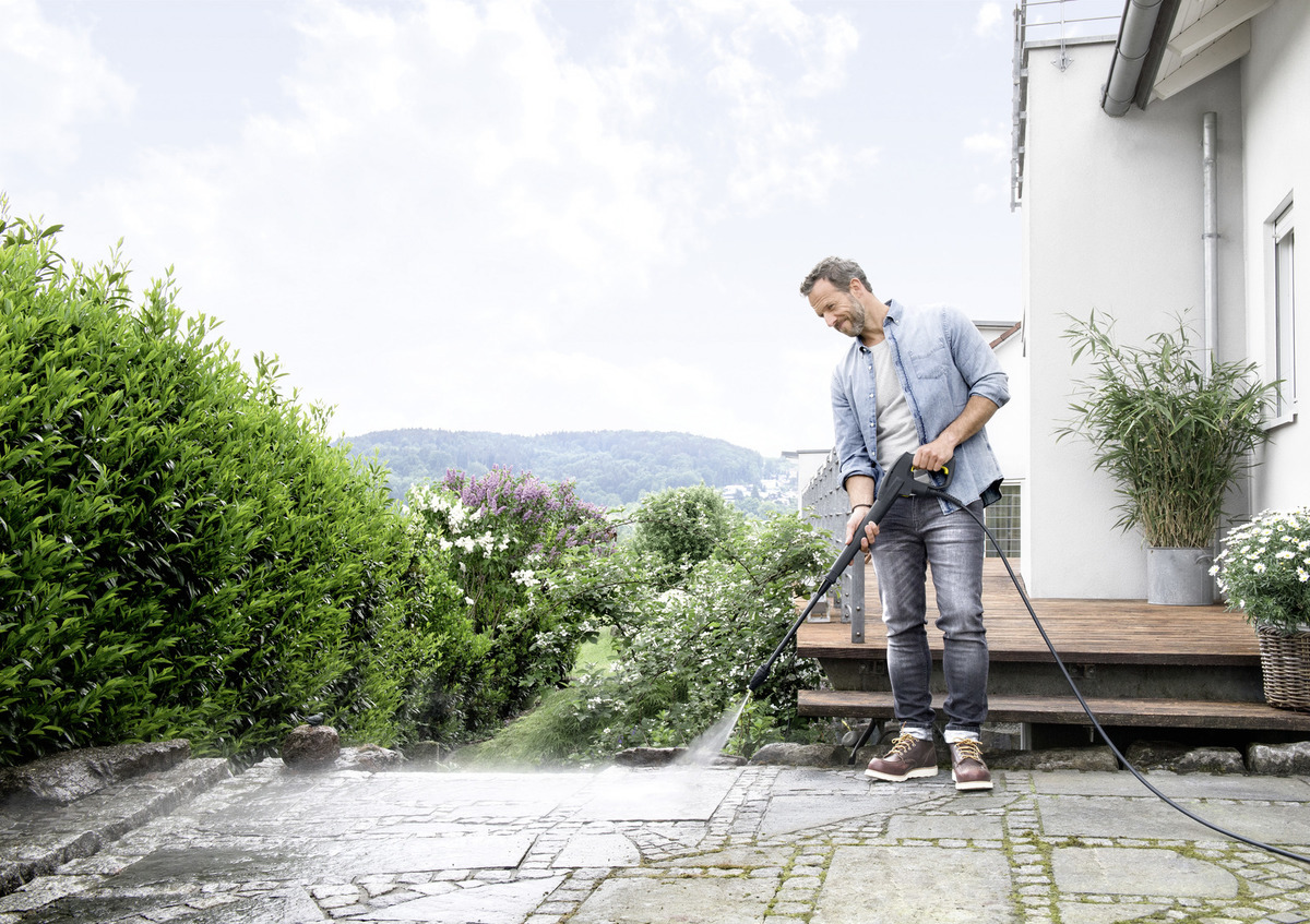 Karcher K 4 Compact pressure washer Upright Electric Karcher K 4 Compact pressure washer Upright Electric