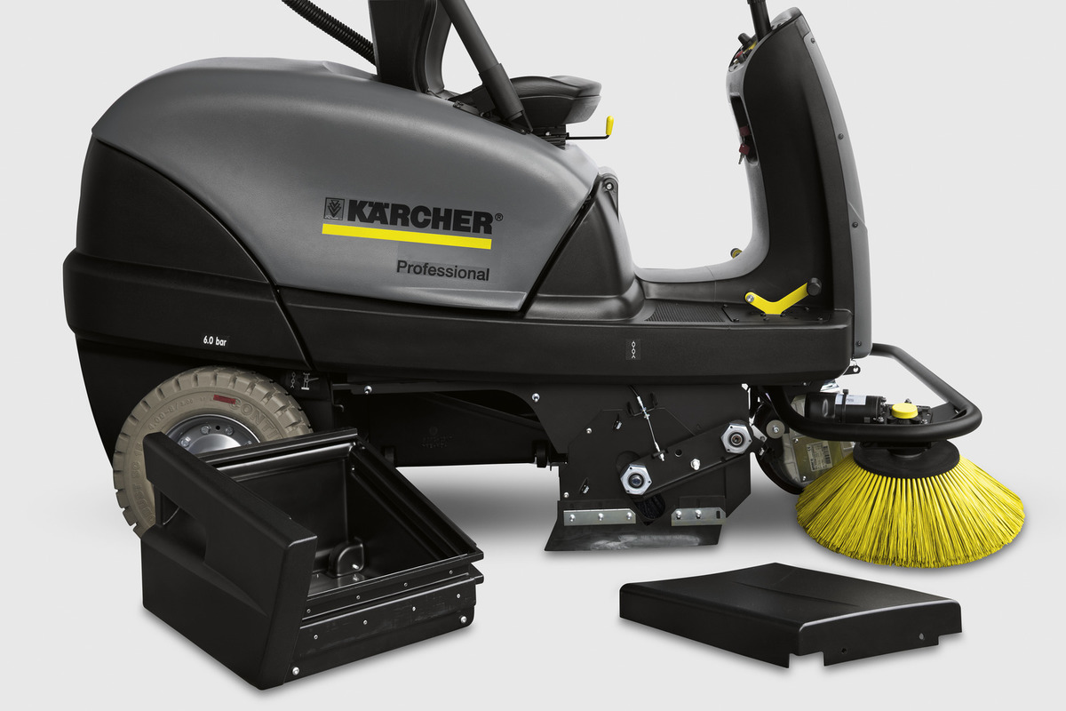 Karcher VACUUM SWEEPER KM 100/100 R Bp Karcher VACUUM SWEEPER KM 100/100 R Bp